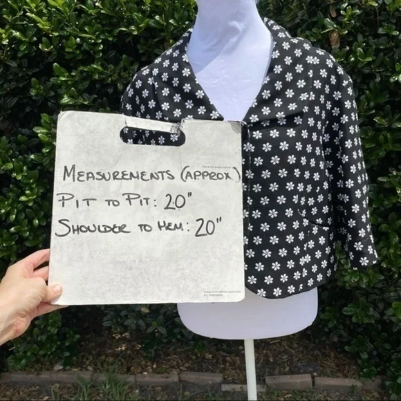 W BY WORTH Black White Floral Blazer 6 - Picture 13 of 13